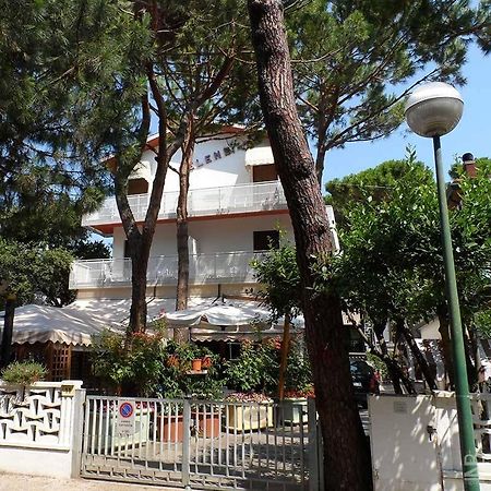 Hotel Selene Milano Marittima Buitenkant foto