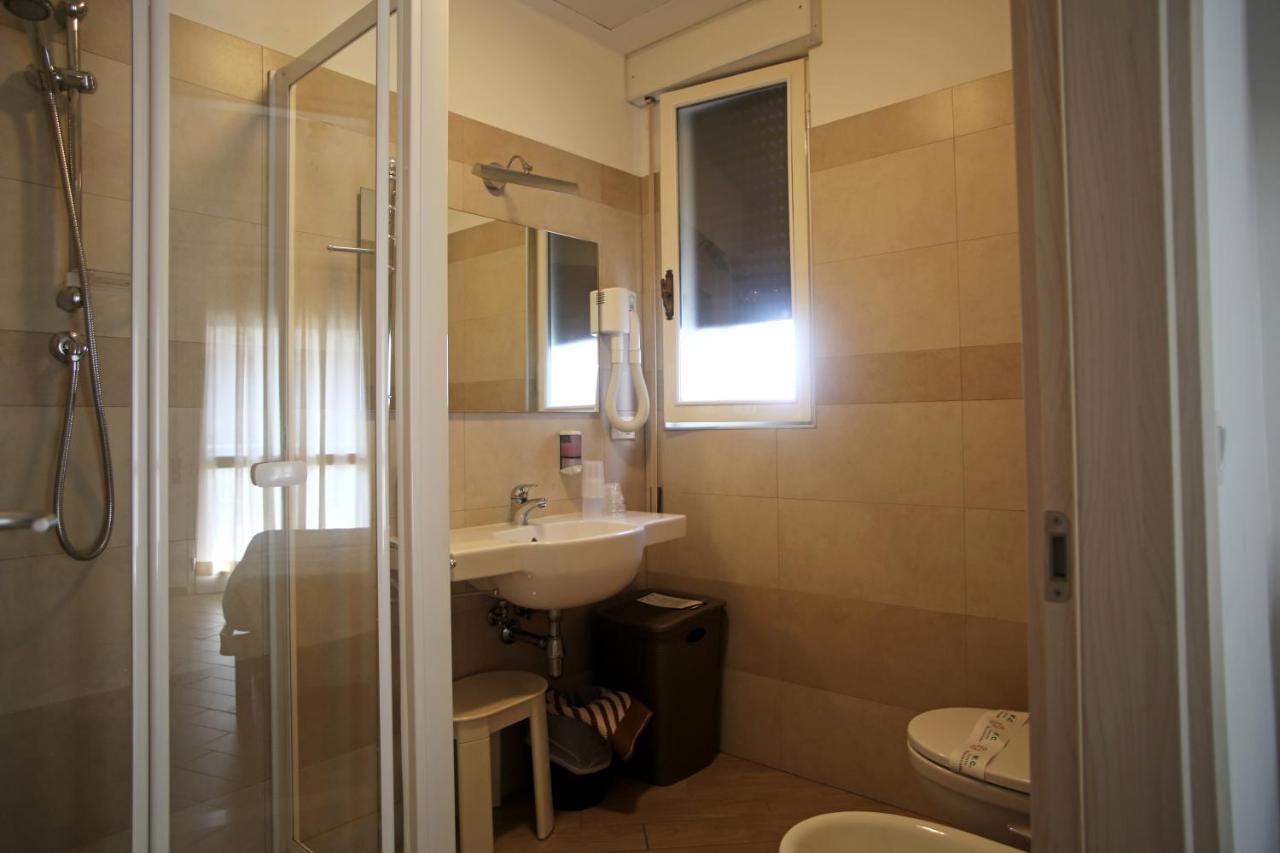 Hotel Selene Milano Marittima Buitenkant foto