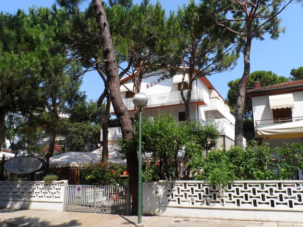 Hotel Selene Milano Marittima Buitenkant foto